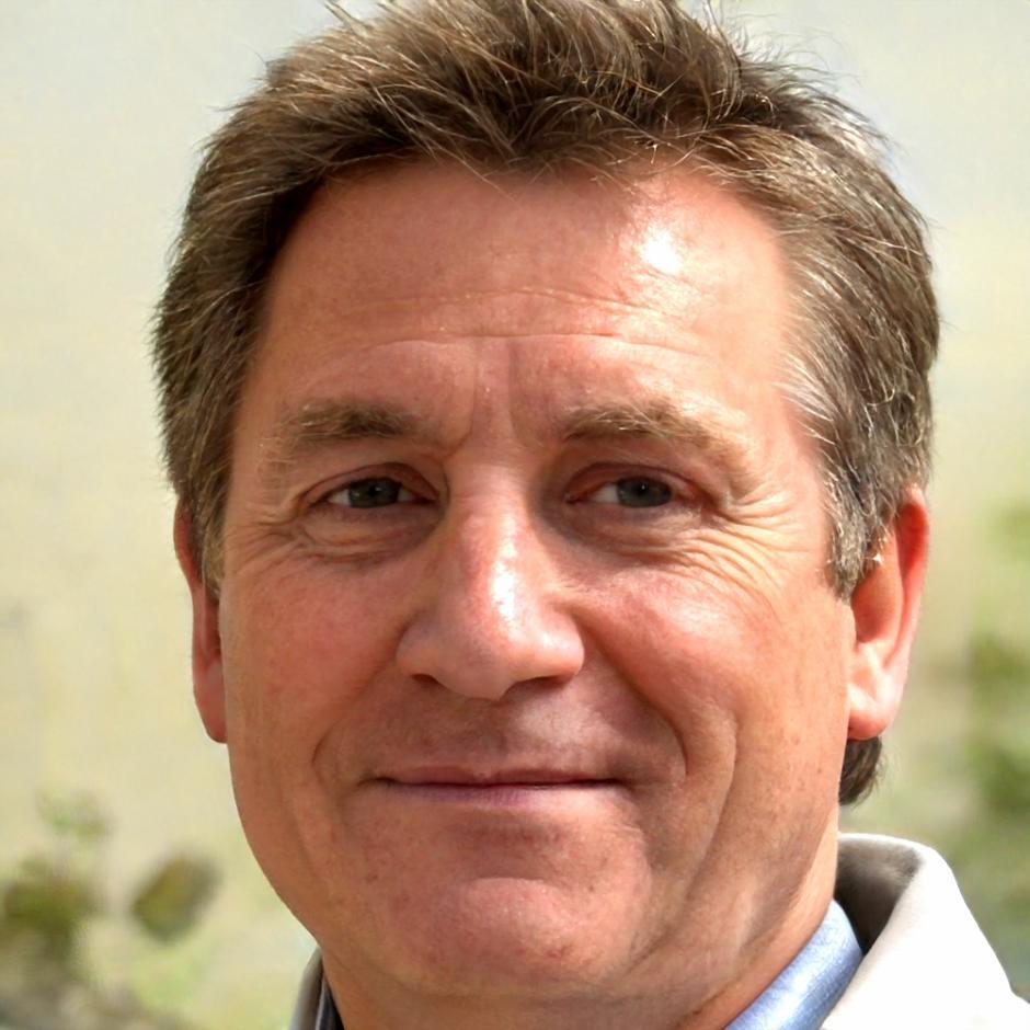 Portrait de Marc Dubois, Directeur de l'analyse fondamentale